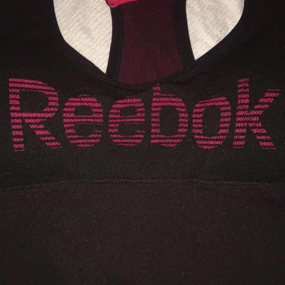 NWT Reebok Sports Bra Sz S 4-6 - Picture 2 of 5